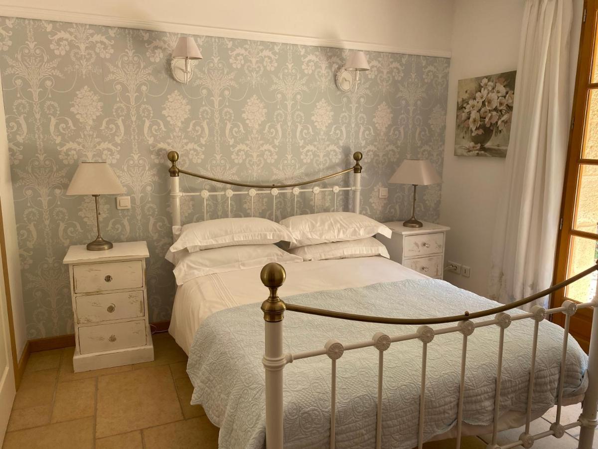 Les Jonquilles Bed & Breakfast Domme Exterior photo